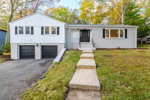 195 Stevenson Rd, New Haven, CT 06515