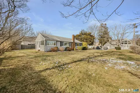 54 Sea Crest Ave, Niantic, CT 06357