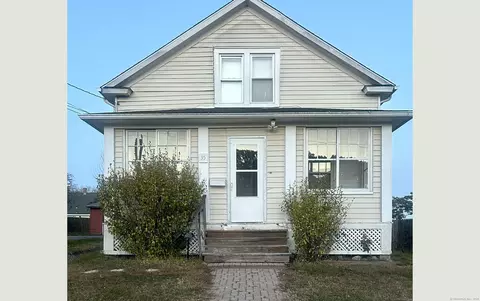 35 Hewey St, Waterbury, CT 06708