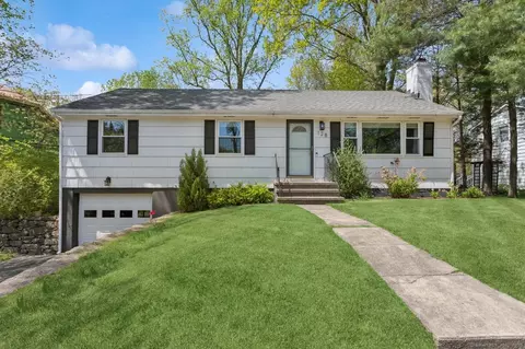 128 West Ave, Darien, CT 06820