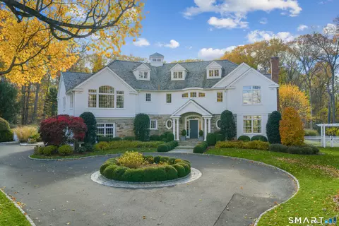 89 Pastures Ln, New Canaan, CT 06840