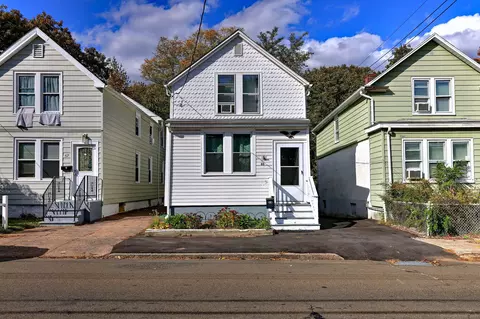 65 Westfield St, West Haven, CT 06516