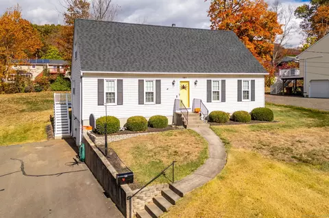 101 Adella St, Naugatuck, CT 06770