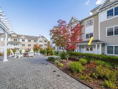 77 Sunset Ln #223, Ridgefield, CT 06877