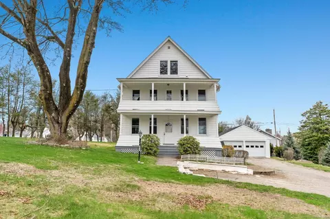 189 Derby Ave, Orange, CT 06477