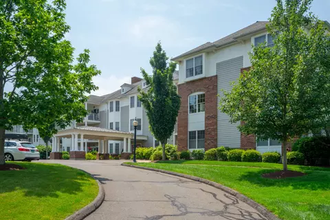 25 Cassandra Blvd #304, West Hartford, CT 06107