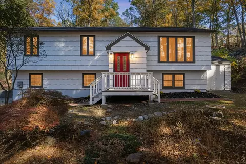 51 Charter Oak Dr, Oxford, CT 06478