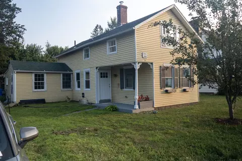 117 Divinity St, Bristol, CT 06010
