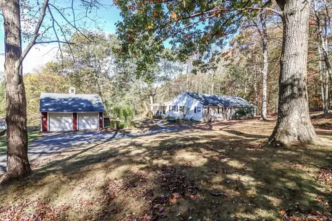 116 Great Brook Rd, New Milford, CT 06776