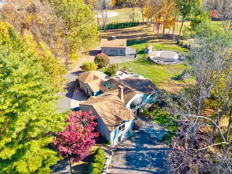 170 Church St, Newington, CT 06111