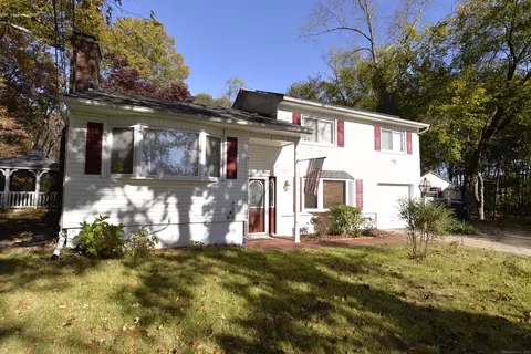 18 Clearbrook Rd, Danbury, CT 06811