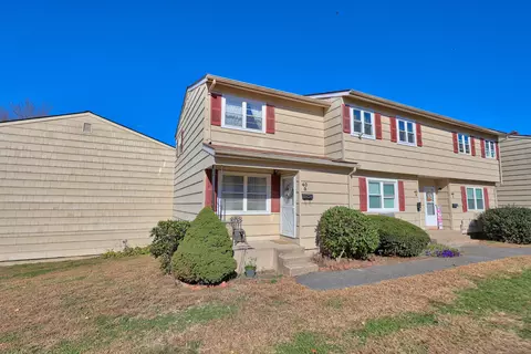 40 Ridge Rd #3, Naugatuck, CT 06770