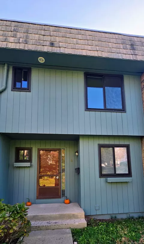 6 Juniper Hill Ct #6, Cromwell, CT 06416