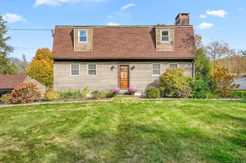 107 Woodhouse Ave, North Branford, CT 06472