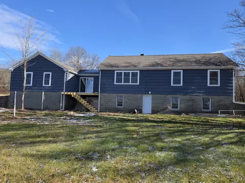 Exterior - 395 Bailey Hill Rd, Killingly, CT 06239 photo 7 of 7