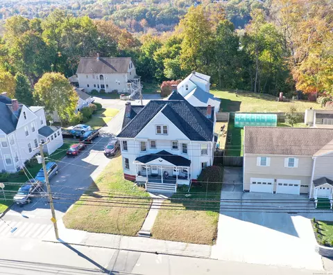 154 Hawthorne Ave, Derby, CT 06418