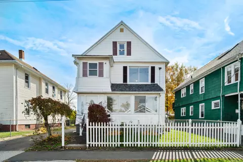 72 Atwater St, West Haven, CT 06516