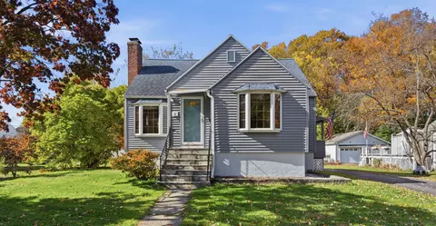 31 Glendale Ave, Berlin, CT 06037