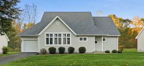 42 Rose Ct #42, Rocky Hill, CT 06067