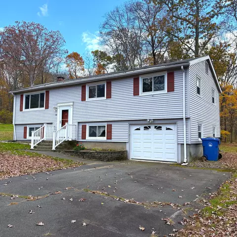 84 Willie Cir, Tolland, CT 06084