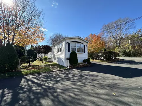 230 Main St #43, Wallingford, CT 06492
