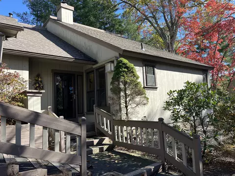 2 Balsam Ct #2, Avon, CT 06001