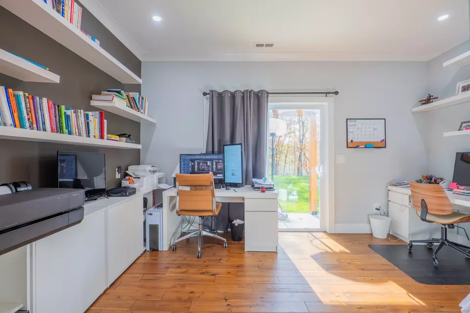 Other - 2 Evet Dr, New Fairfield, CT 06812 photo 4 of 5