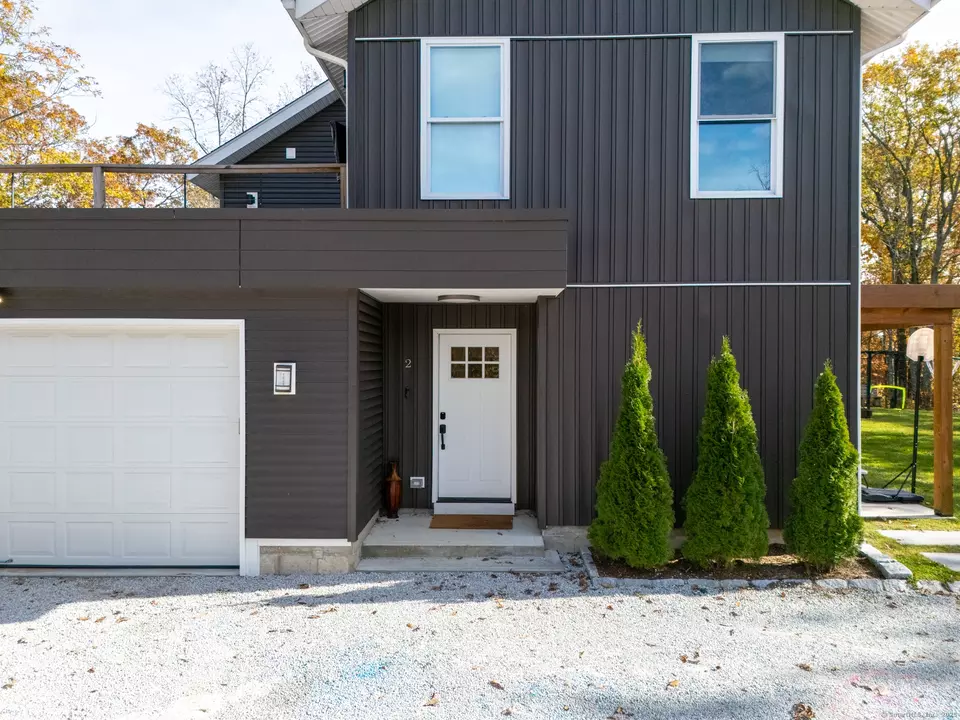 Exterior - 2 Evet Dr, New Fairfield, CT 06812 photo 5 of 5