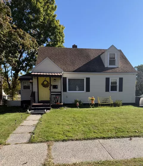 59 Heather Ln, New Britain, CT 06053