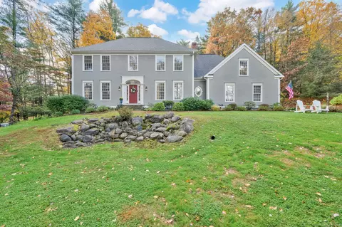 4 Stonewall Dr, Granby, CT 06090