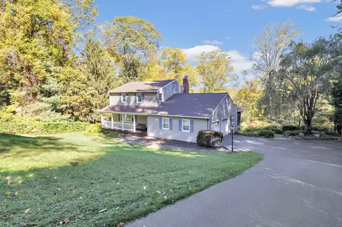 154 Longfellow Rd, Shelton, CT 06484