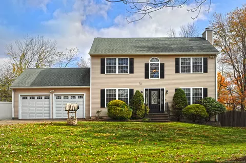 351 Witches Rock Rd, Bristol, CT 06010