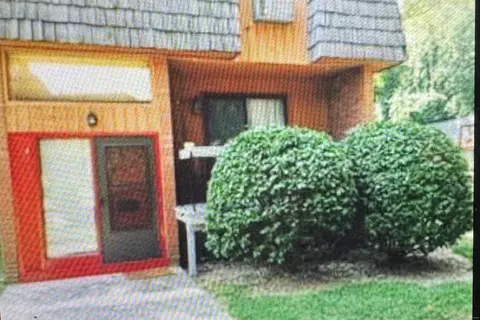 268 High Path Rd #268, Windsor, CT 06095