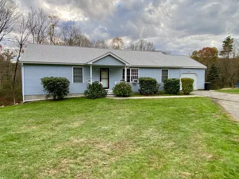 1820 Route 197, Woodstock, CT 06281