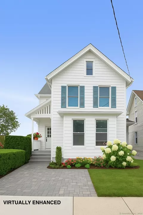 26 Rowan St, Norwalk, CT 06855