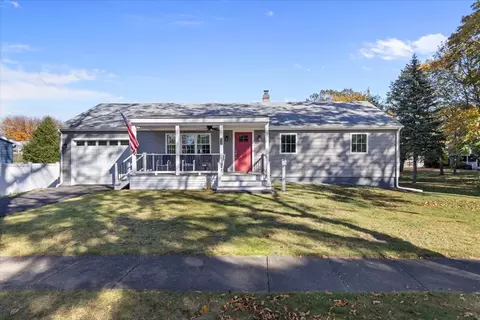 255 Maplewood Ave, Milford, CT 06460