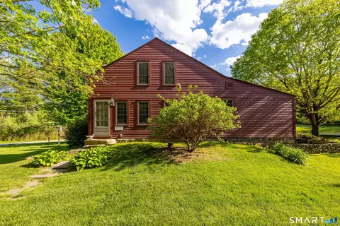 38 Old Turnpike Rd, Bantam, CT 06750