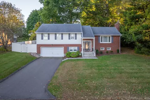 95 Pierremount Ave, New Britain, CT 06053