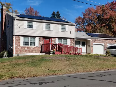 41 Field Rd, Enfield, CT 06082