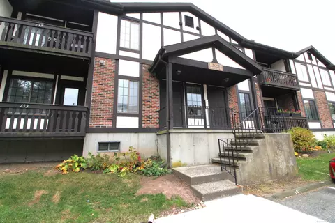 365 Mather St #133, Hamden, CT 06514
