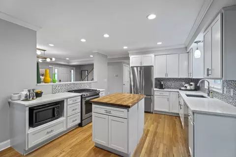 Kitchen - 3 Arrowhead Rd, Madison, CT 06443 photo 2 of 5