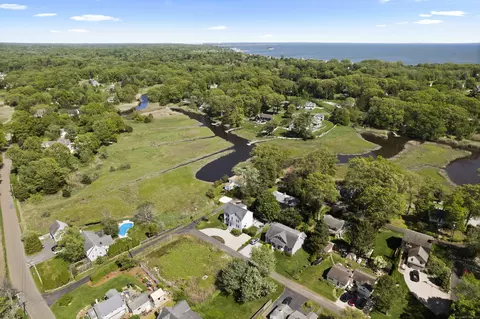 View/Area - 3 Arrowhead Rd, Madison, CT 06443 photo 6 of 6