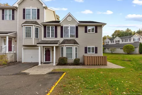 157 Leeder Hill Dr #607, Hamden, CT 06517