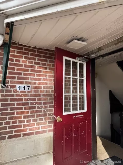 117 Canaan Court Apt Bld 81 18 Ct #BLD 81, 18, Stratford, CT 06614