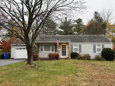 92 Timothy St, Newington, CT 06111