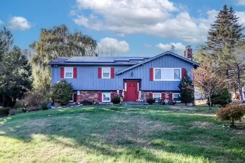 5 Monroe Dr, New Milford, CT 06776