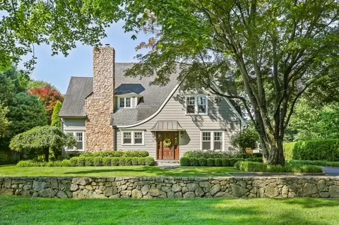 11 Old Hill Rd, Westport, CT 06880
