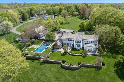 384 West Ln, Ridgefield, CT 06877
