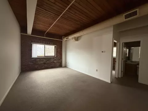 839 Main St #12, Torrington, CT 06790