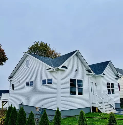 250 Dayton Rd, Bridgeport, CT 06606